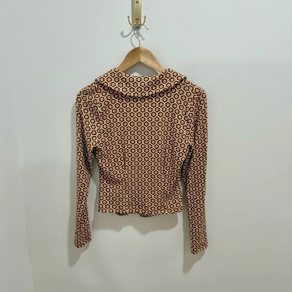 Anthropologie Brown and Cream Geometric Ruched Button-Down Top NWT medium - Picture 5 of 5